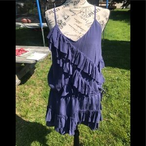 Womens Banana Republic top or mini dress.